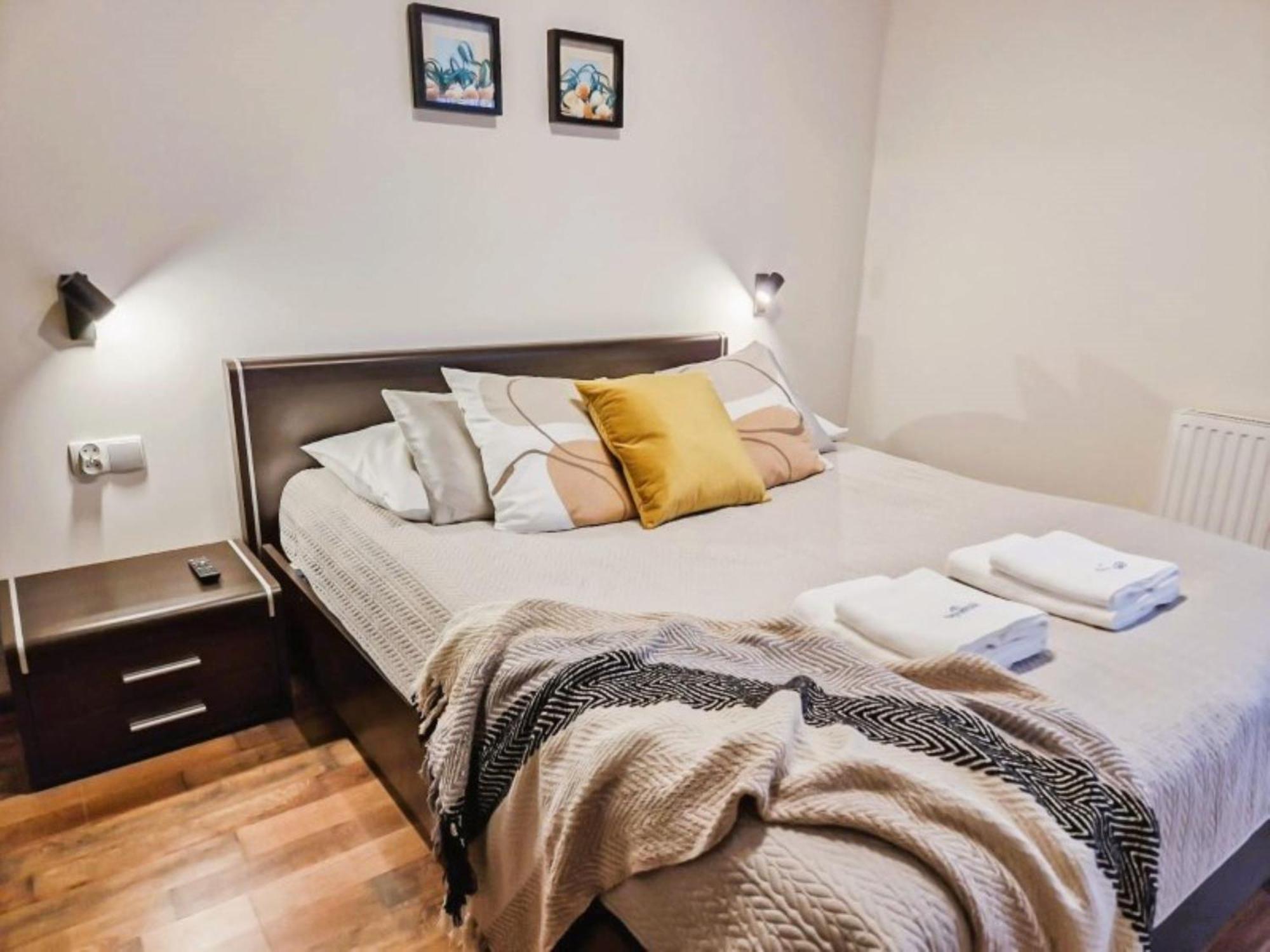 Apartamenty Mistral Z Parkingiem - Promenada & Morze - Apartamenty Na Wyspie ชวีโนวิชแจ ภายนอก รูปภาพ