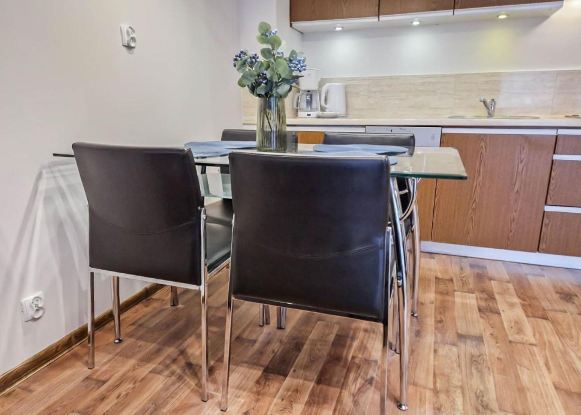 Apartamenty Mistral Z Parkingiem - Promenada & Morze - Apartamenty Na Wyspie ชวีโนวิชแจ ภายนอก รูปภาพ