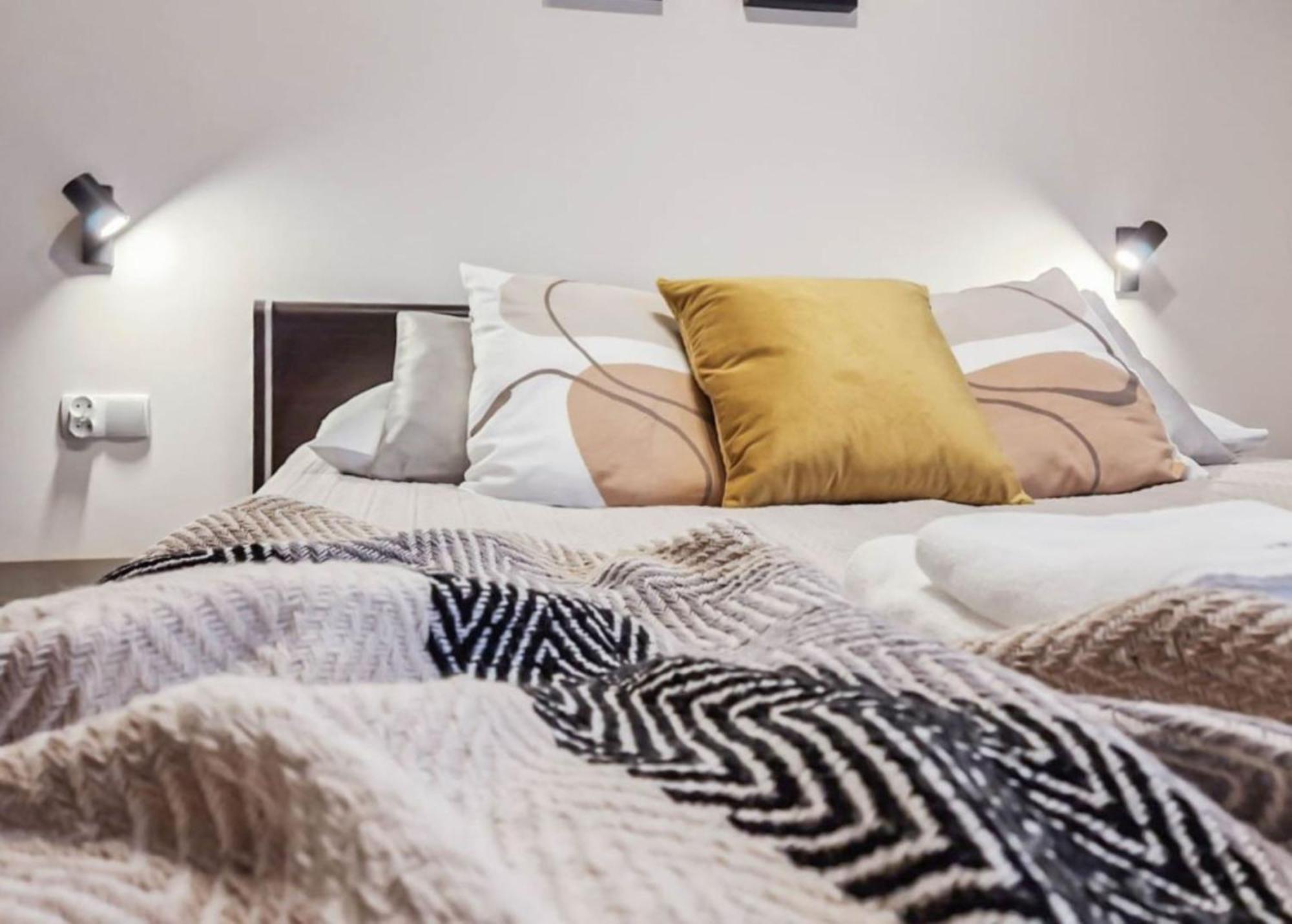 Apartamenty Mistral Z Parkingiem - Promenada & Morze - Apartamenty Na Wyspie ชวีโนวิชแจ ภายนอก รูปภาพ