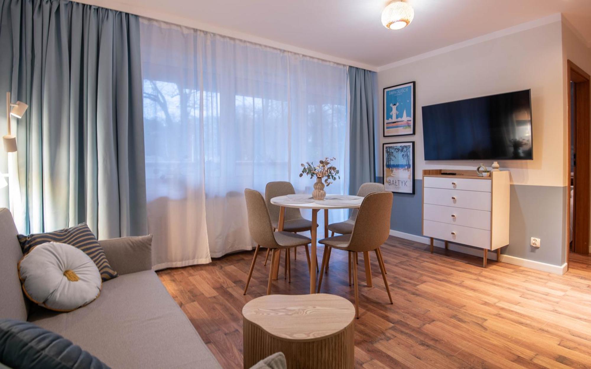 Apartamenty Mistral Z Parkingiem - Promenada & Morze - Apartamenty Na Wyspie ชวีโนวิชแจ ภายนอก รูปภาพ
